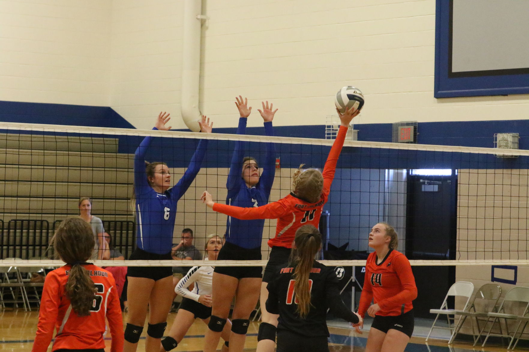 Volleyball (9).JPG
